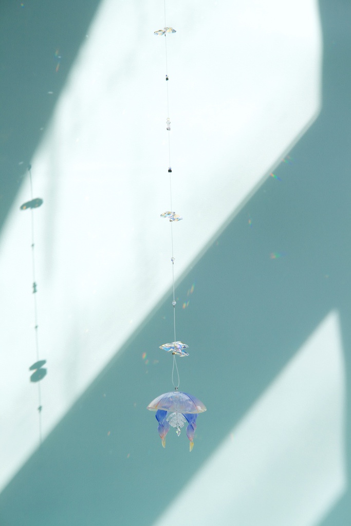 朝焼けミズクラゲのサンキャッチャー