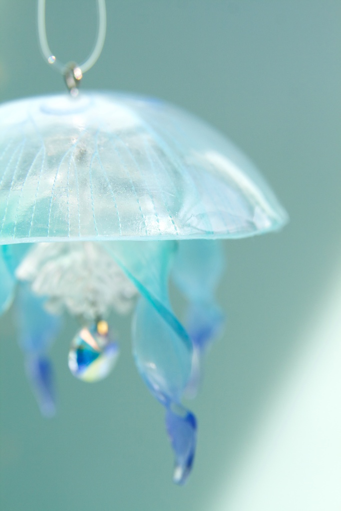 青空ミズクラゲのサンキャッチャー