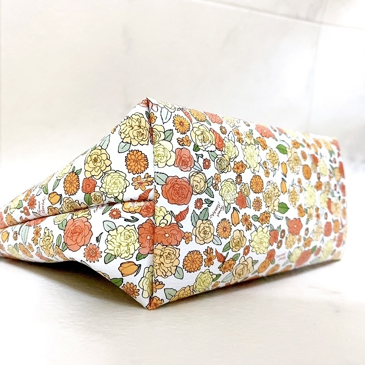 オリジナル小花柄マチ付きポーチ