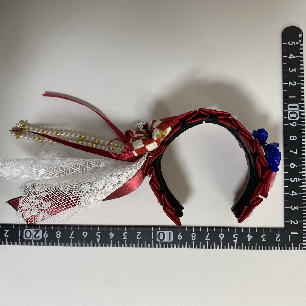 【ドール用】ヘアアクセサリー  赤ヘッドドレス市松クリスタルストーン