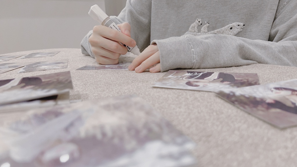 新アー写記念ブロマイド 2022