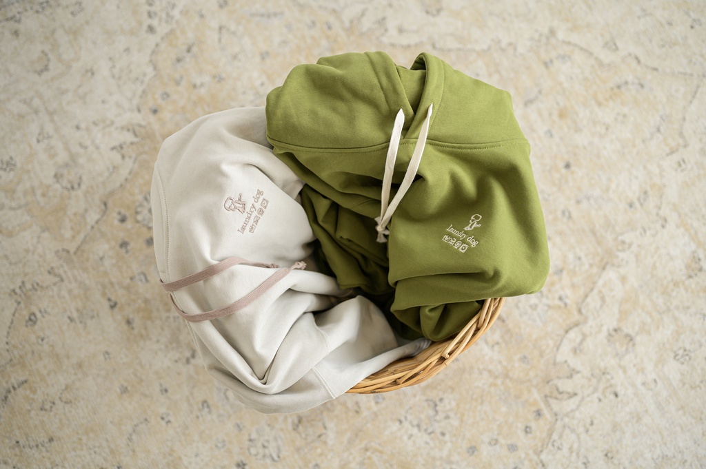 【数量限定】laundry dog hoodie 2枚セット 特典付き(サイン&ナンバリング生写真)
