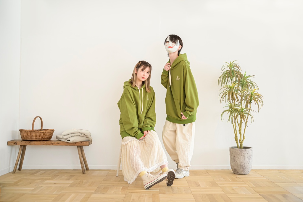 laundry dog hoodie 2枚セット 特典付き(サイン&ナンバリング生写真)