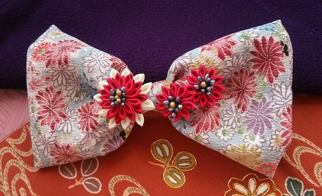 和装リボン つまみ細工小花付きバレッタ