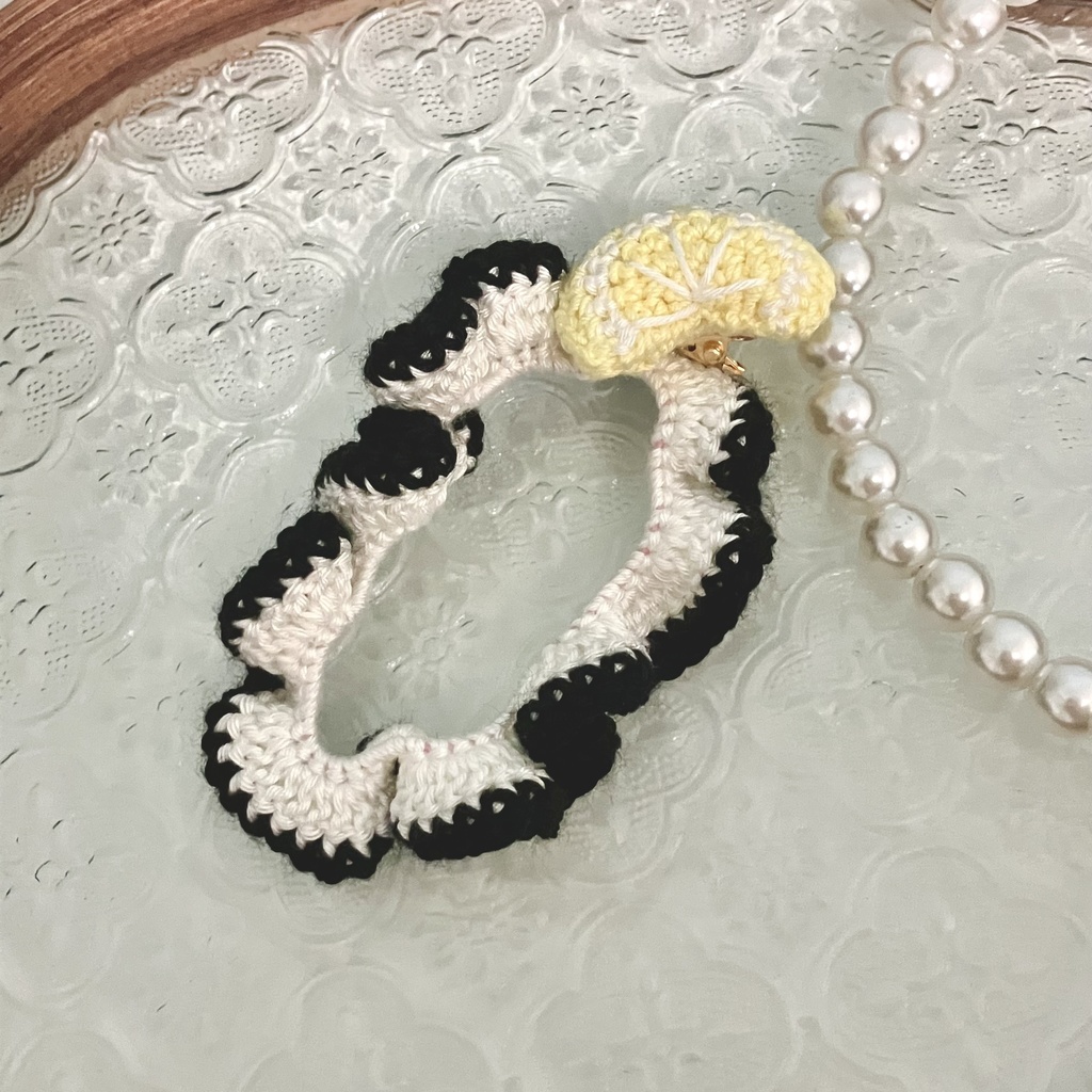 牡蠣になれちゃうアクセサリー