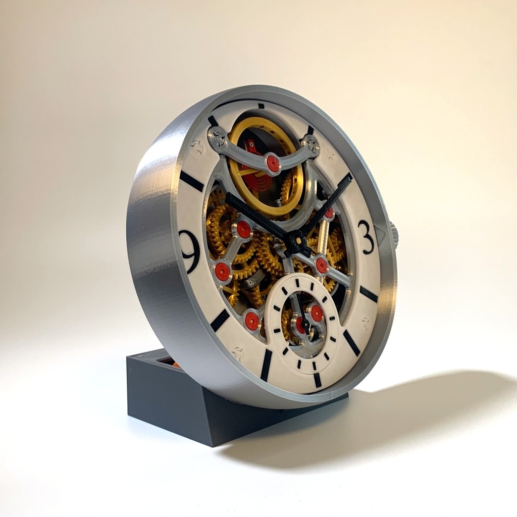 スモールセコンドの置き時計【データ】