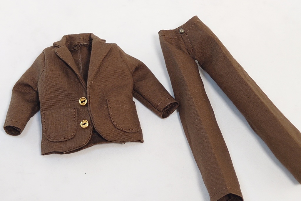 シチリアサイズ カジュアル服②