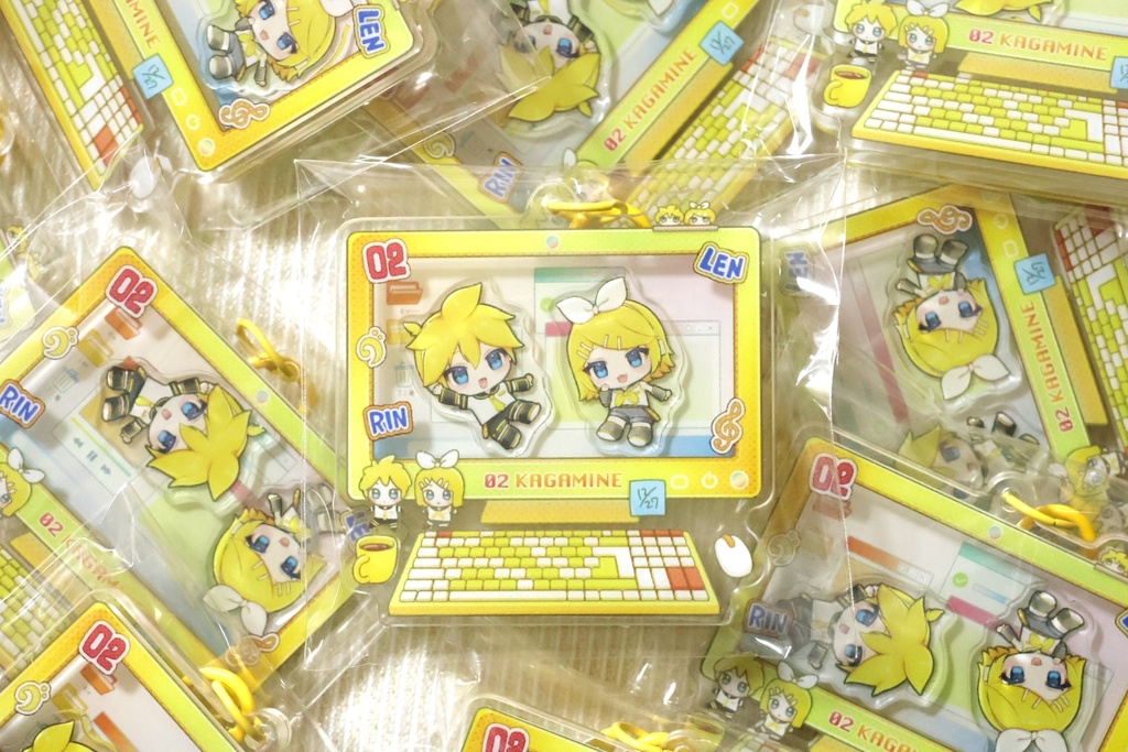 シャカシャカアクリルキーホルダー　鏡音リン・レン