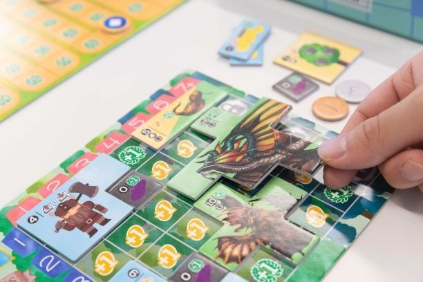 タイル×ダイスの拡大再生産!『コーディネイツ~アメリアとふしぎな森~』