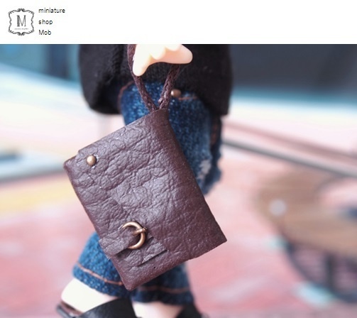 オビツ11・ねんどろいどどーる用 クラッチバッグ