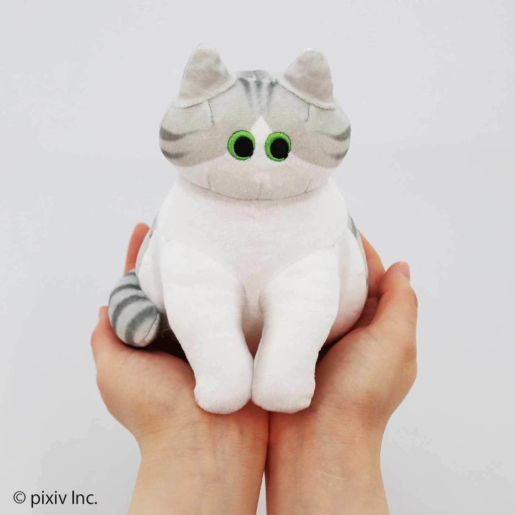 ニャーと!展×猫部 nanana もっちりサバ白ぬいぐるみ