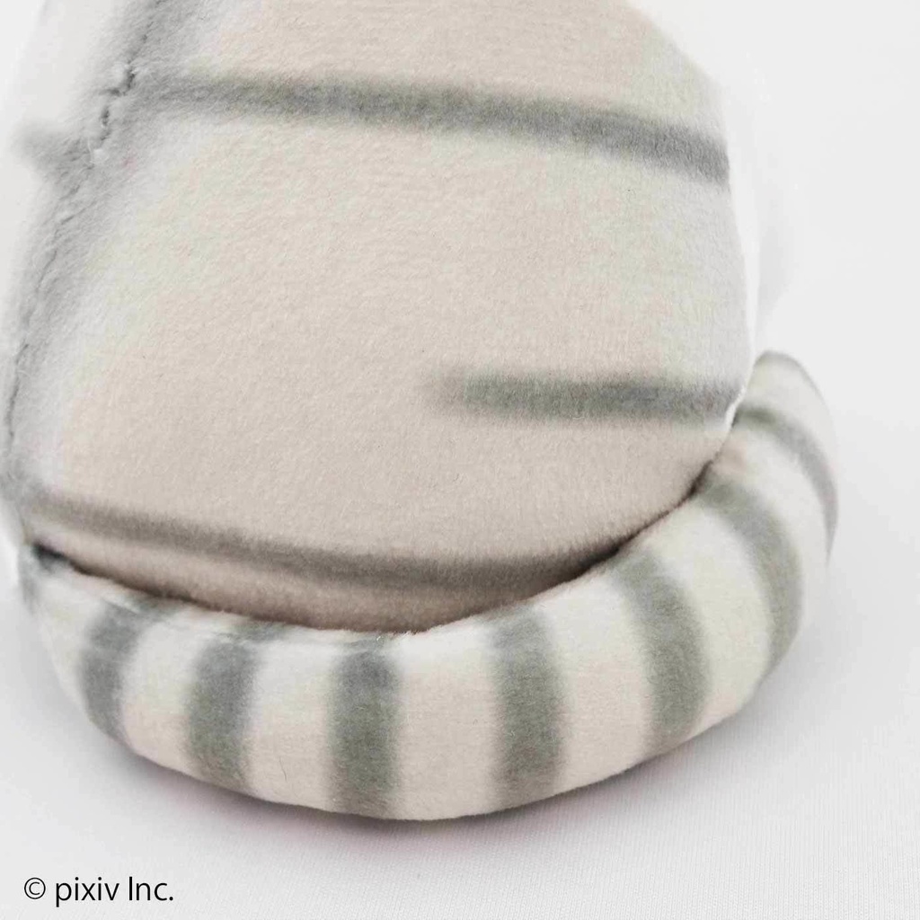 ニャーと!展×猫部 nanana もっちりサバ白ぬいぐるみ