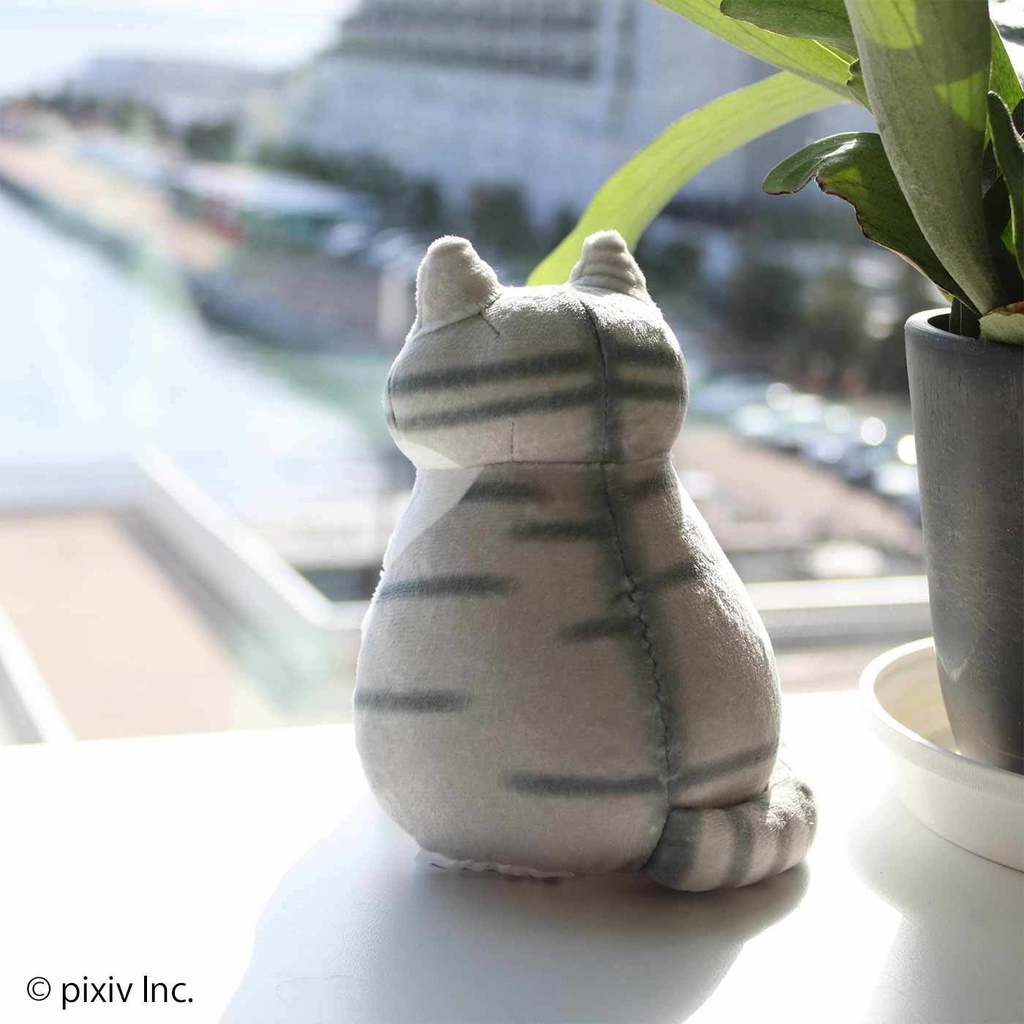 ニャーと!展×猫部 nanana もっちりサバ白ぬいぐるみ