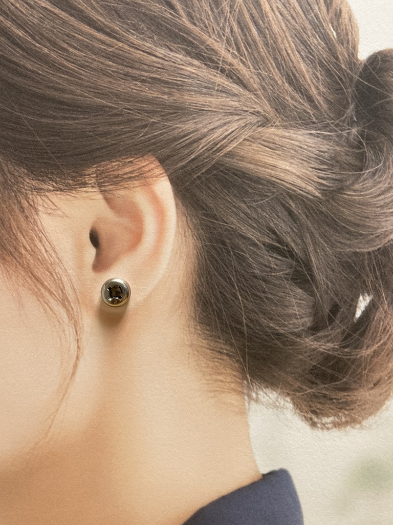 ScrewCapスタッドピアス=ステンレス(左右1セット)