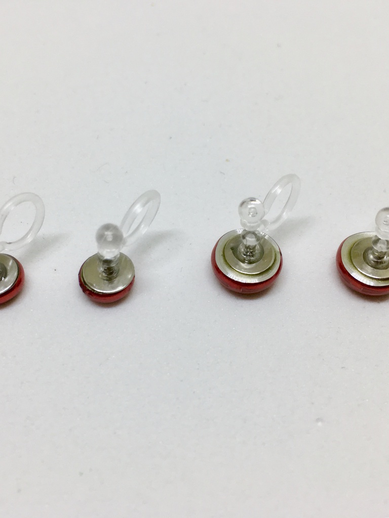 ScrewCapノンホールピアスーアルミ赤色