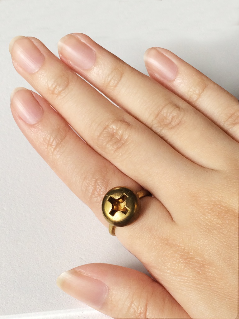 遊びごころねじリングー真鍮