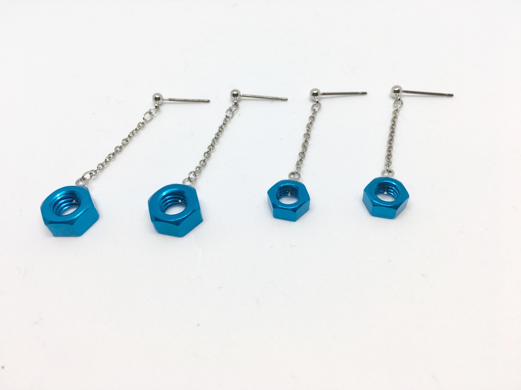 アルミ六角ナットピアス