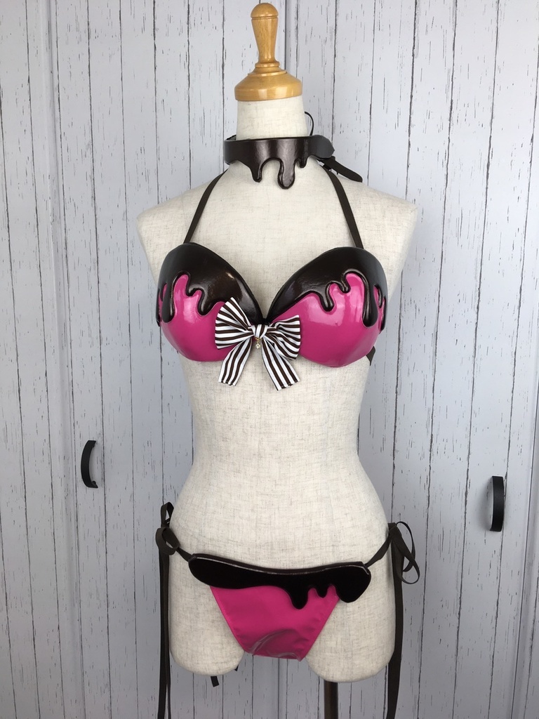 チョコレートビキニアーマー