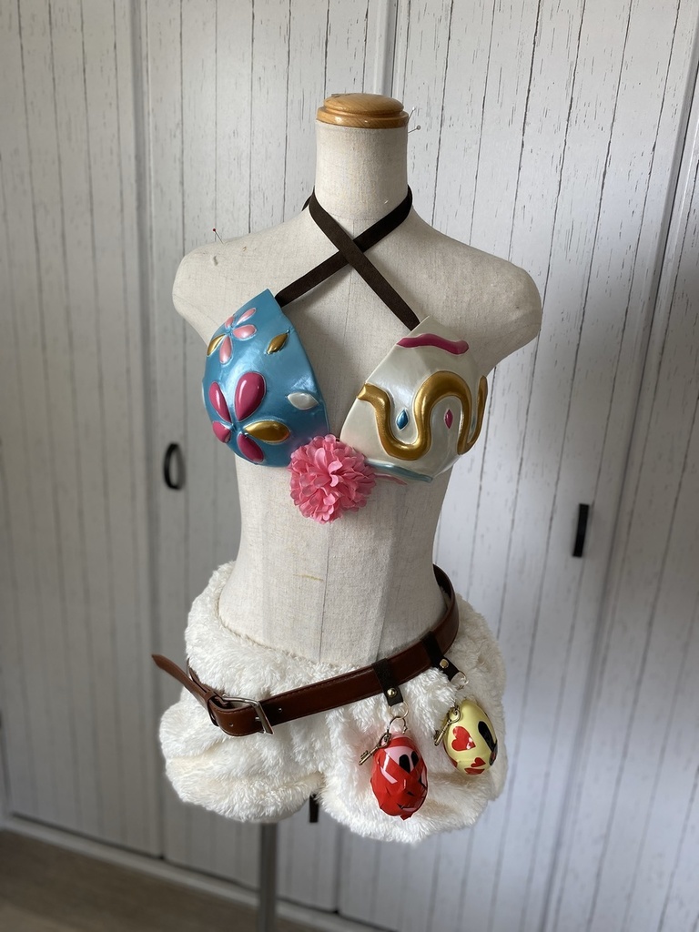 イースタービキニアーマー(白うさぎ)