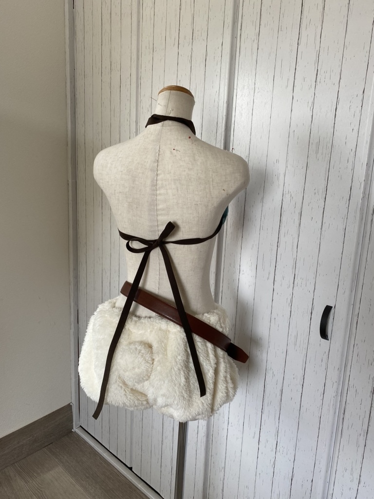 イースタービキニアーマー(白うさぎ)