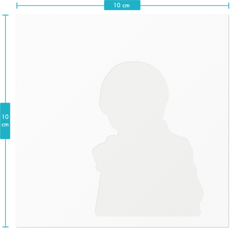 かき氷を食べる少年