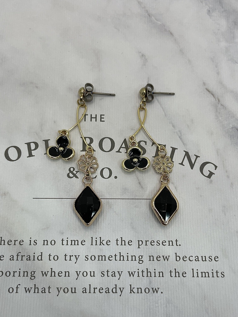 黒アゲハ/ピアス