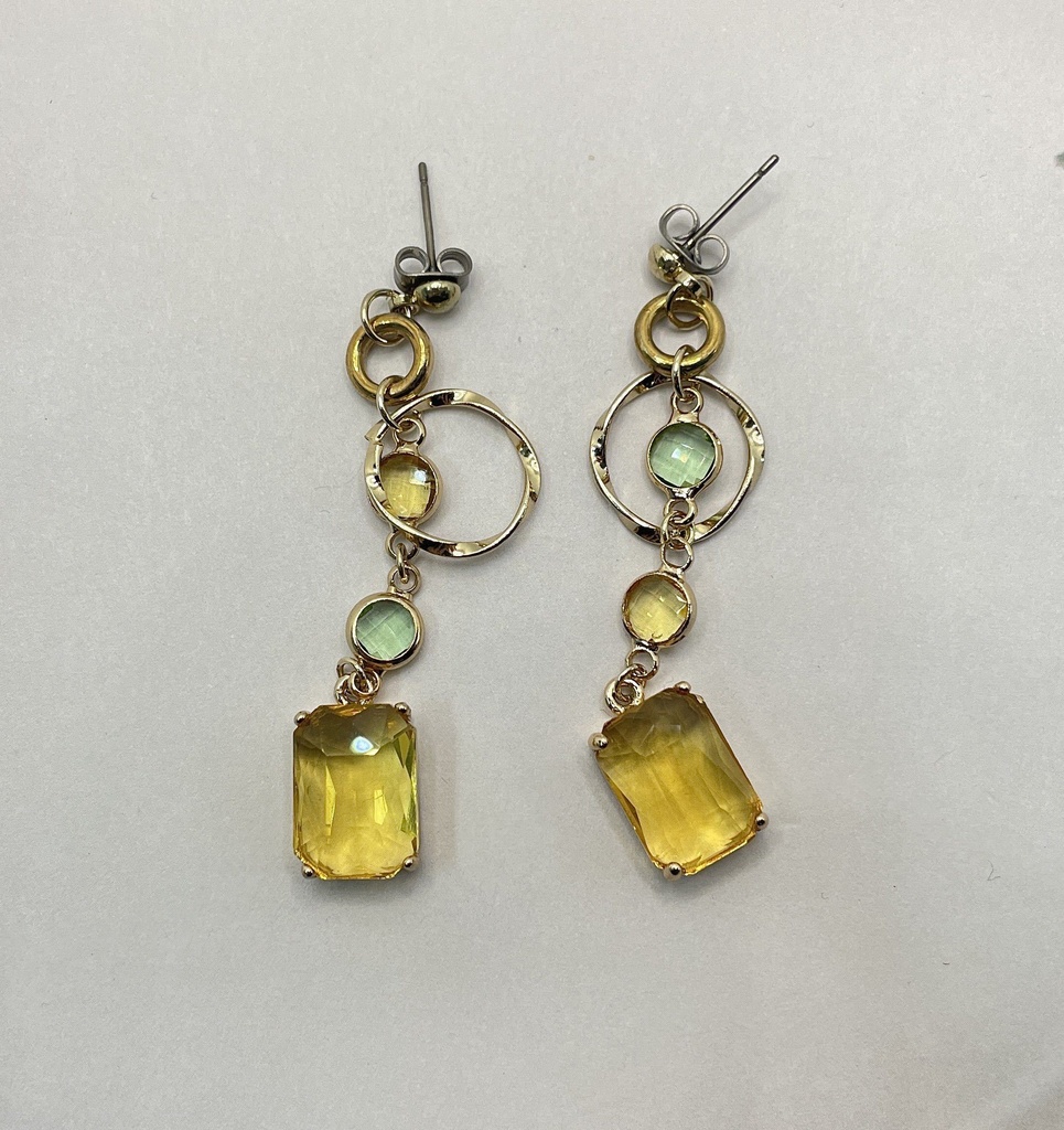 黄と緑のダンス ピアス