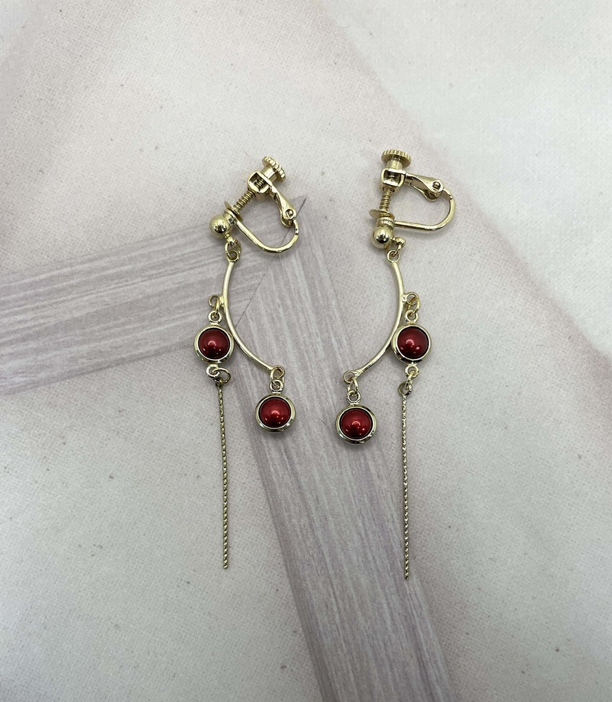 赤の鼓動 イヤリング