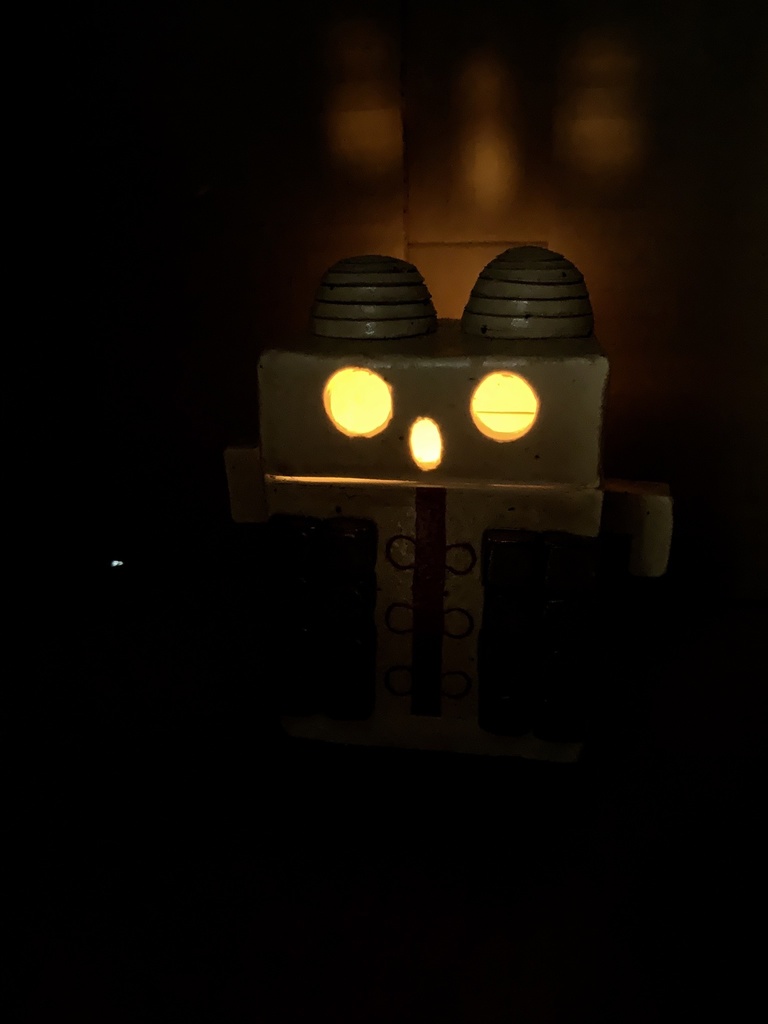 仗刀偶磨弓モチーフ埴輪型香炉