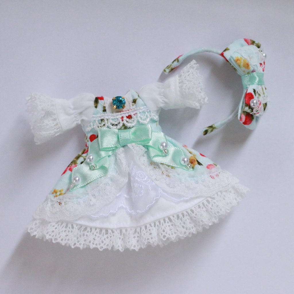 苺柄ワンピース④ミント オビツ11 服