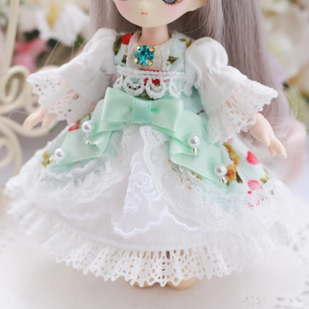 苺柄ワンピース④ミント オビツ11 服