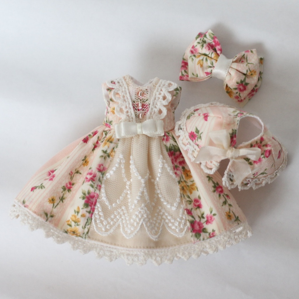 オビツ11 ケープ付きワンピース クラシカルローズ