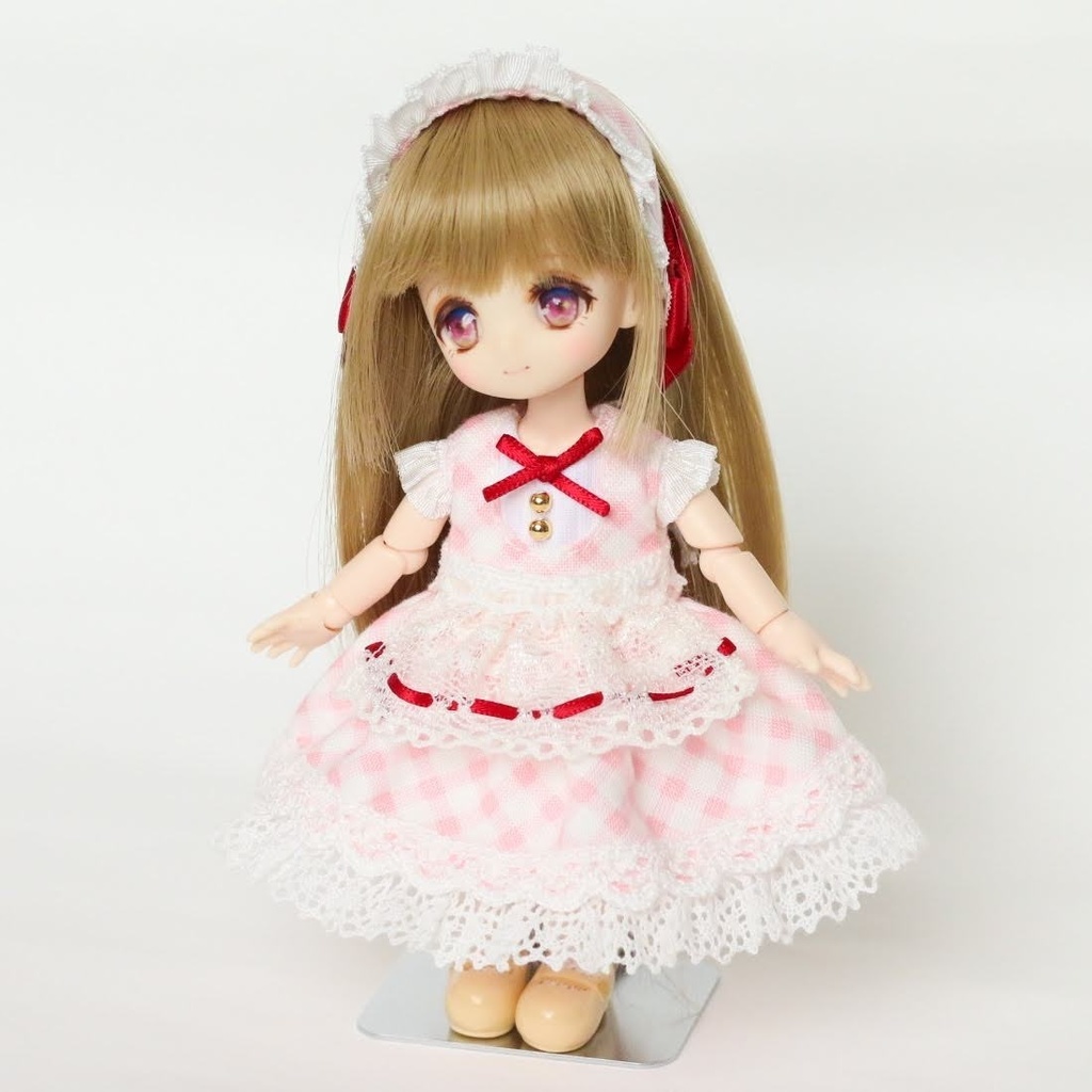 【オビツ11 ・ピコP】ミニエプロン付きワンピース(ピンク×レッド)