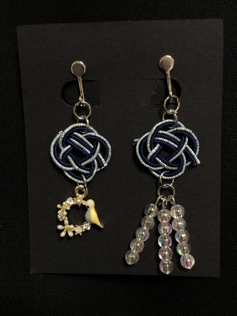 水引のイヤリング