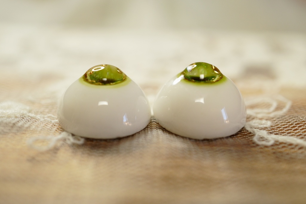 【緑雨の音1406-1】14mm/虹彩6mm