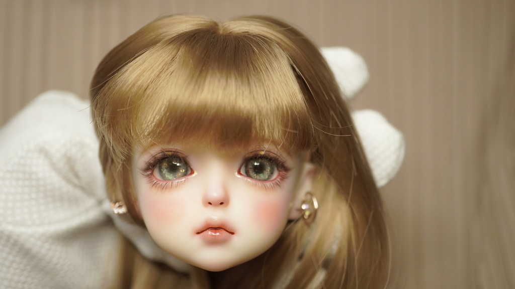 【翠羽の輝き 1407-1】14mm/虹彩7mm