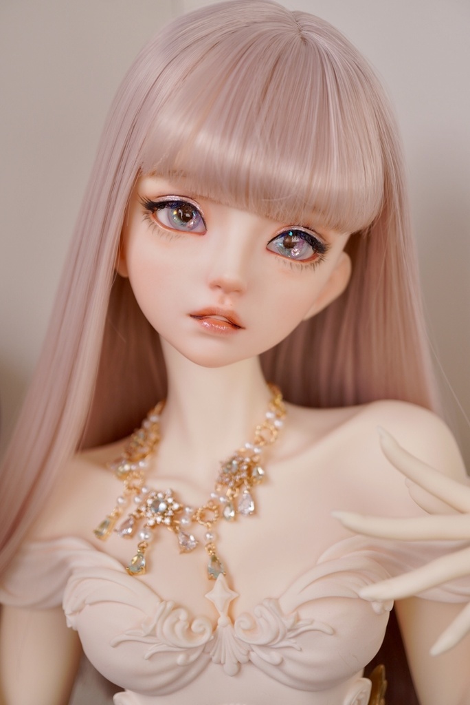 【瑠璃に撫子1608】16mm/虹彩約8mm