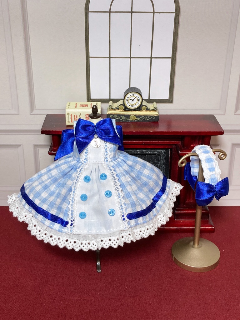メモリアワンピース01・ チアフルチェック　スカイブルー　［オビツ11サイズ・ドール服］
