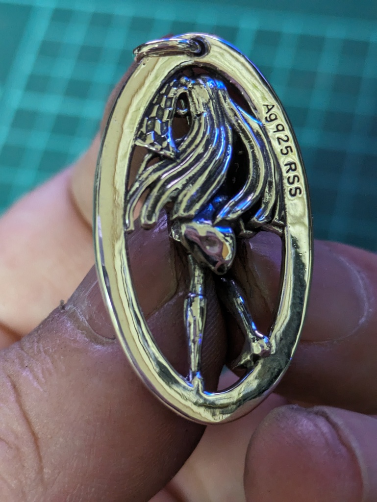 茜ちゃんフレームシルバーペンダント