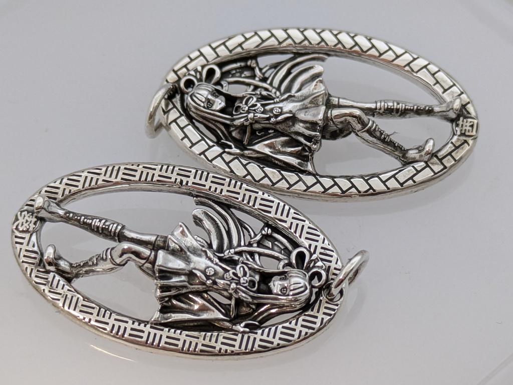 葵ちゃんフレームシルバーペンダント