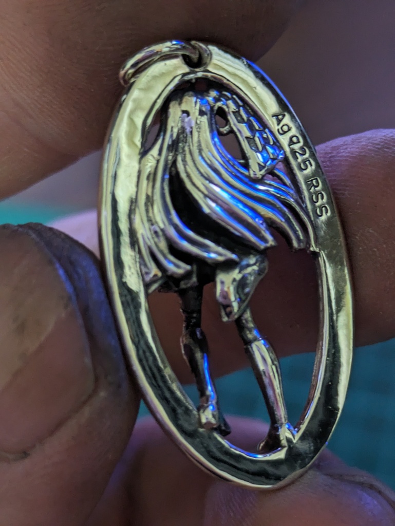 葵ちゃんフレームシルバーペンダント