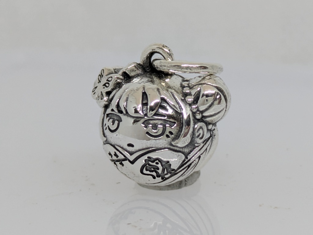 ブルーアーカイブ 竜華キサキ人形シルバーペンダント