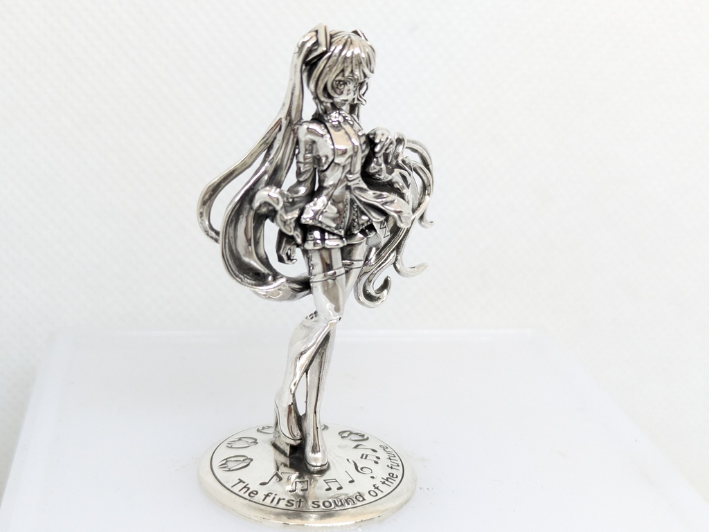 1/35ミクさん銀フィギュアV1