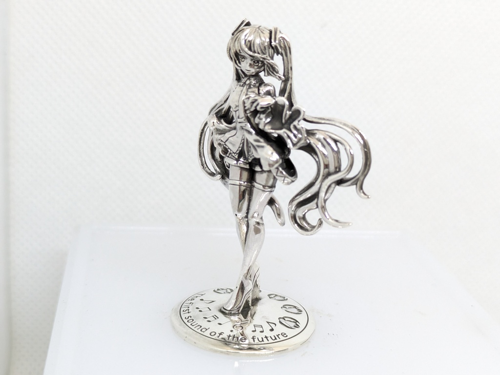 1/35ミクさん銀フィギュアV1