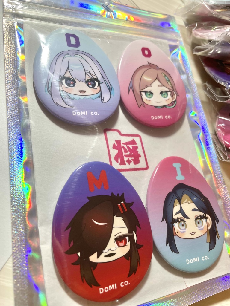 ユニット「DoMI co.」缶バッジ4個セット