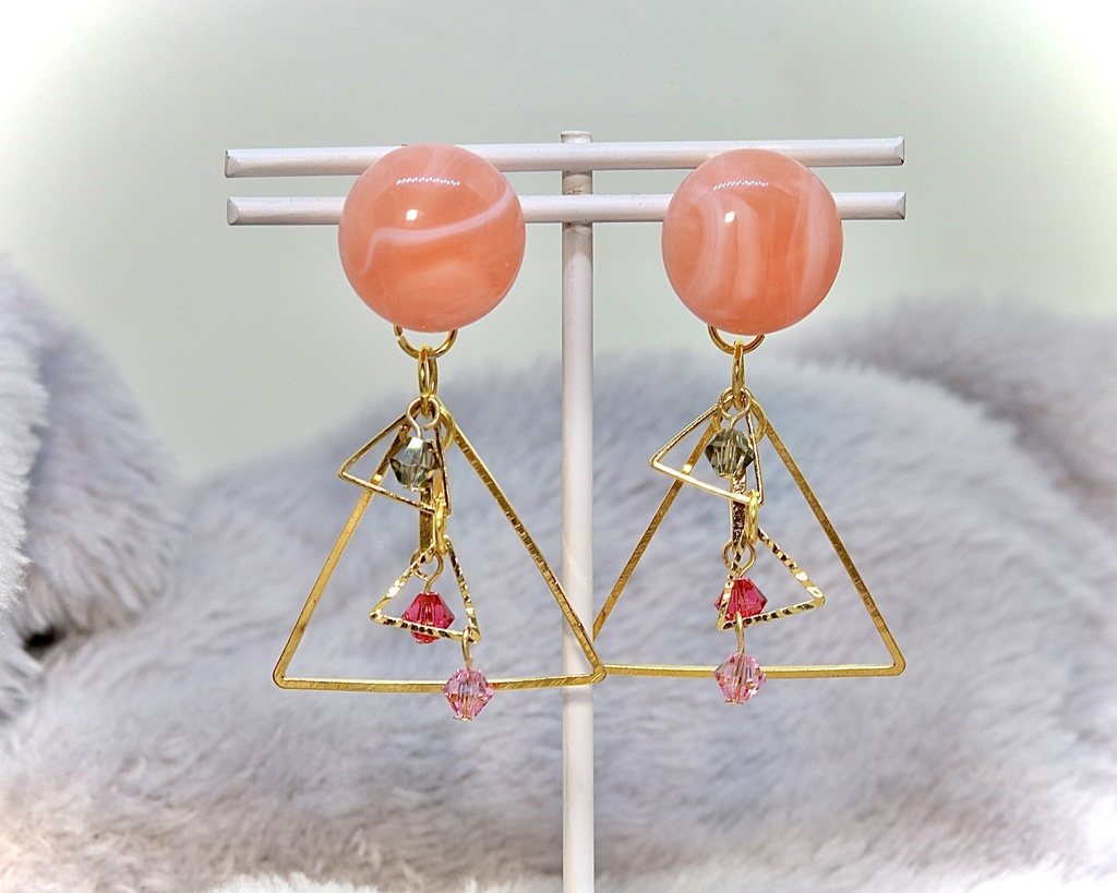 赤城ウェンイメージピアス