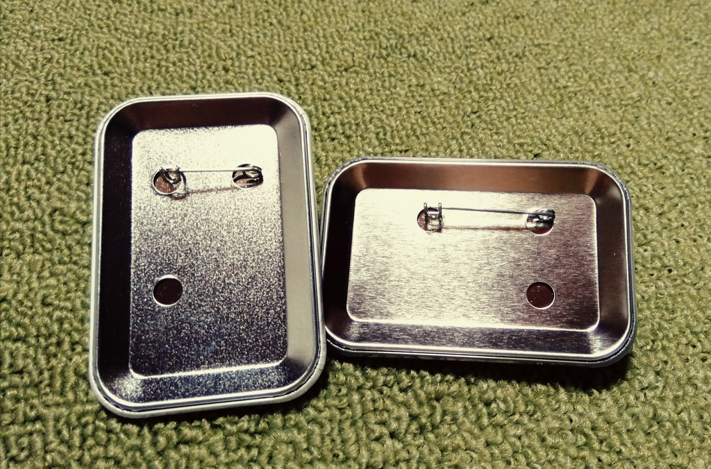 大判缶バッジ / large badge