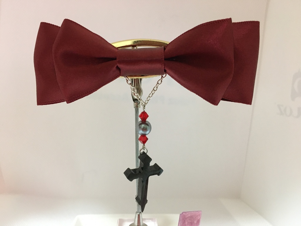 サバイバー　リボンヘアクリップ