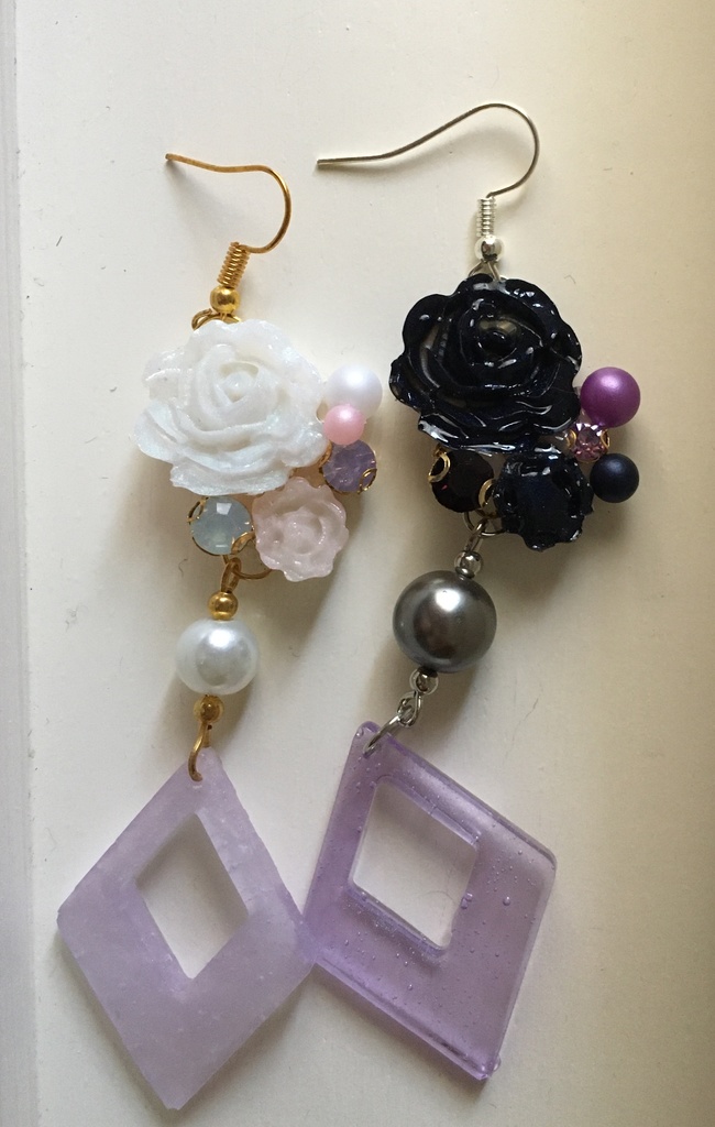 今宵こそ/致命的な優しさモチーフピアス