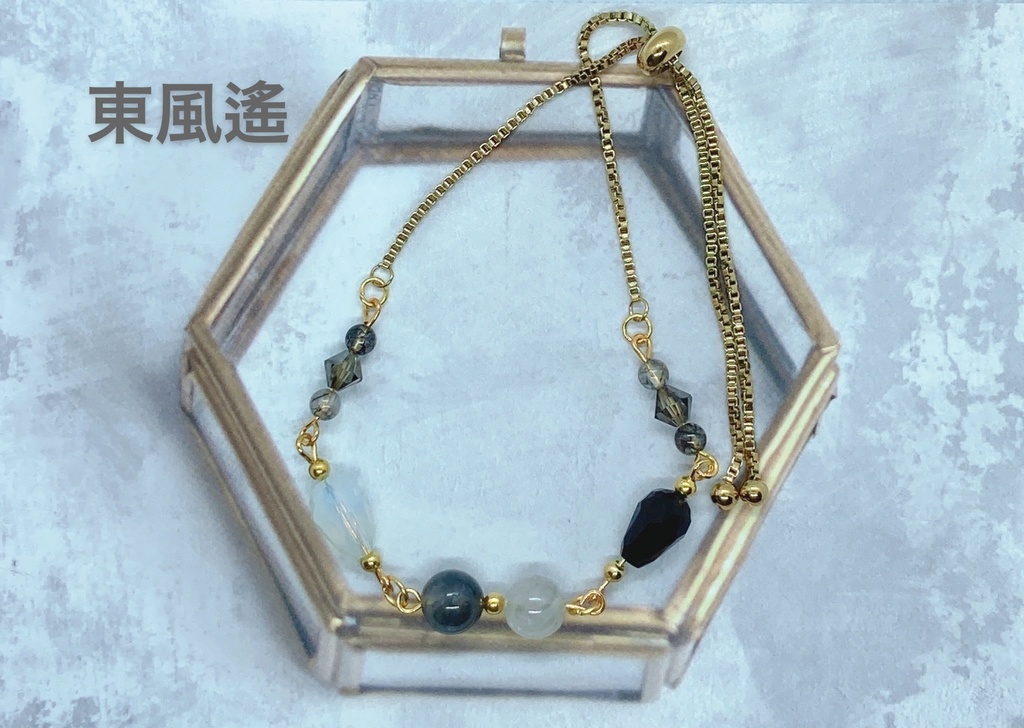 モチーフブレスレット